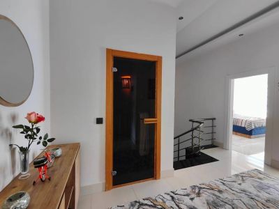 Zariadený mezonet apartmán s 3 spálňami a výhľadom na more Alanya - Tosmur APM - 20