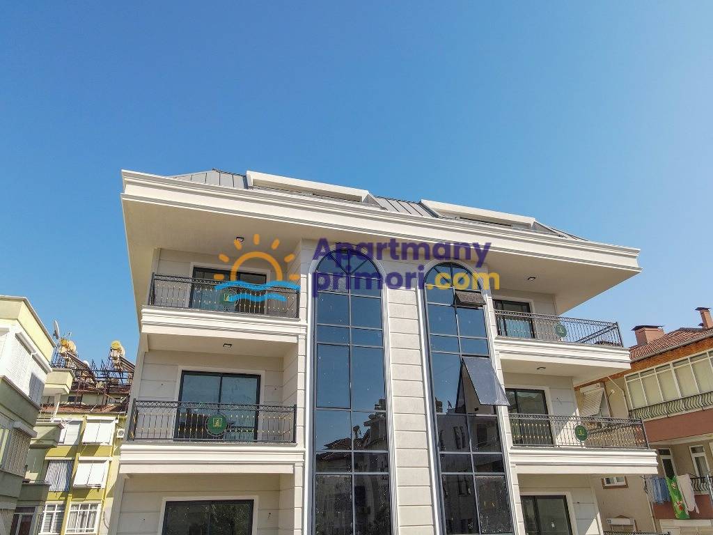 Novopostavený 5-izbový apartmán Alanya - Centrum APM